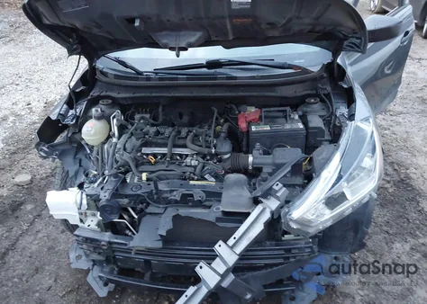 2018 Nissan Kicks S из США, поврежденный, VIN 3N1CP5CU1JL534734